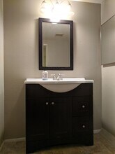 2204 Cedar St, Unit E in Alhambra, CA - Building Photo - Building Photo