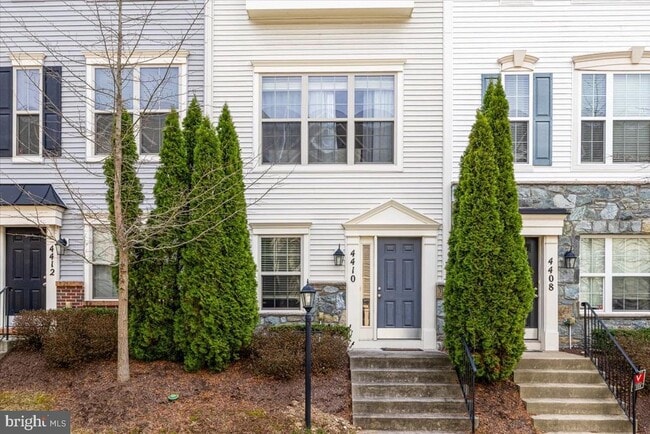 property at 4410 Potomac Highlands Cir
