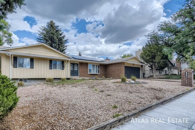 2306 Zane Pl in Colorado Springs, CO - Building Photo - Building Photo