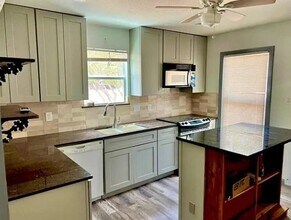 1720 Grand Ave in Fort Worth, TX - Building Photo - Building Photo