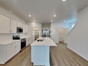 26103 E Calhoun Pl in Aurora, CO - Building Photo - Building Photo