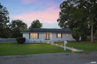 4 Martha Ct in Sumter, SC - Building Photo