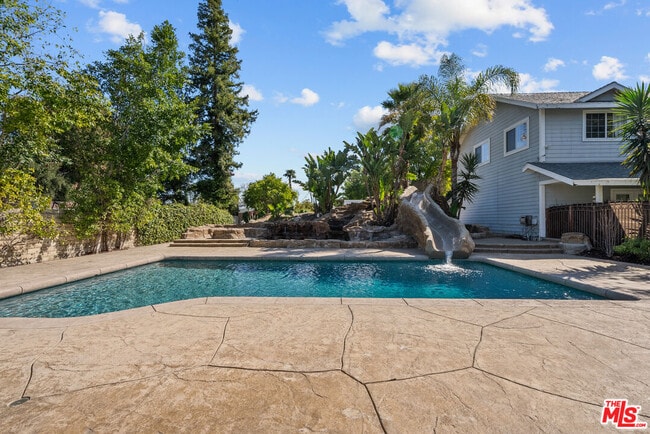 property at 5656 Penfield Ave