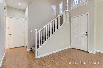 3749 Gallowtree Ave in North Las Vegas, NV - Foto de edificio - Building Photo