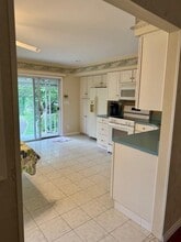 24 Timber Rd in Glen Cove, NY - Building Photo - Building Photo
