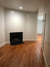 2139 Newport Pl NW, Unit 1 in Washington, DC - Building Photo - Building Photo