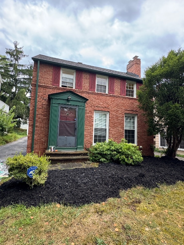 property at 3518 Radcliffe Rd