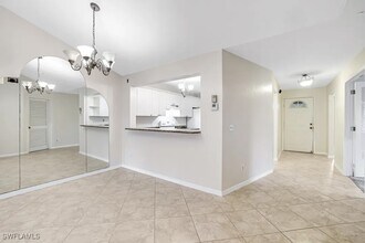 260 Belina Dr in Naples, FL - Building Photo - Building Photo