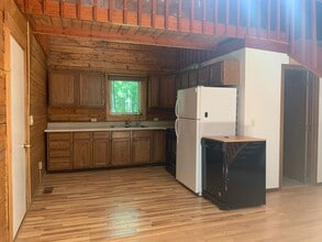 1142 Ryan Ct in North Pole, AK - Building Photo - Building Photo