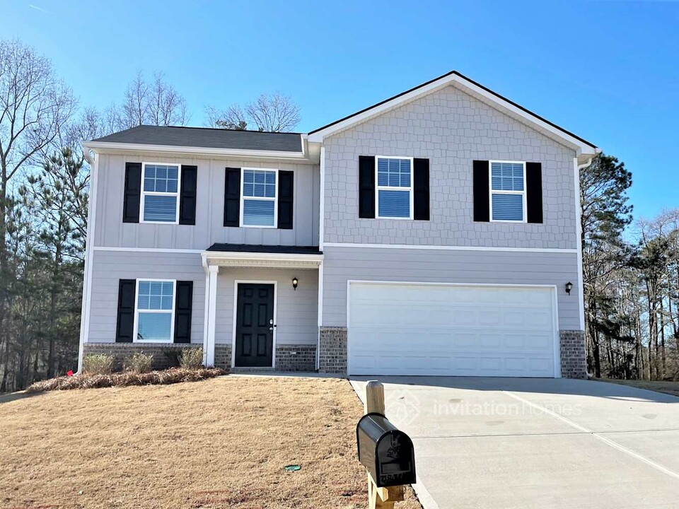 298 Indian Lake Trail in Villa Rica, GA - Building Photo