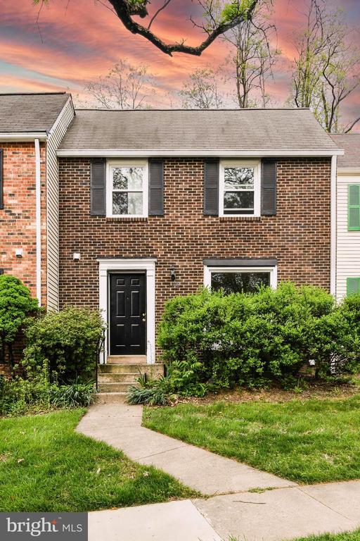 property at 2908 Everleigh Way
