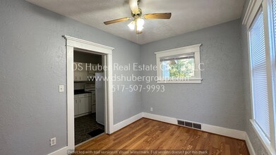 1524 Ballard St in Lansing, MI - Building Photo - Building Photo