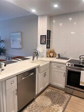 400 N Riverside Dr in Pompano Beach, FL - Building Photo - Building Photo