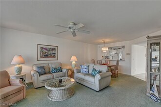452 Belina Dr in Naples, FL - Building Photo - Building Photo