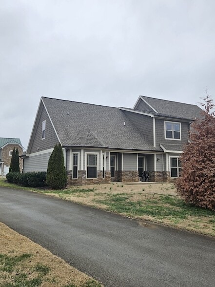 44 ANDERTON DR in Winchester, TN - Foto de edificio - Building Photo