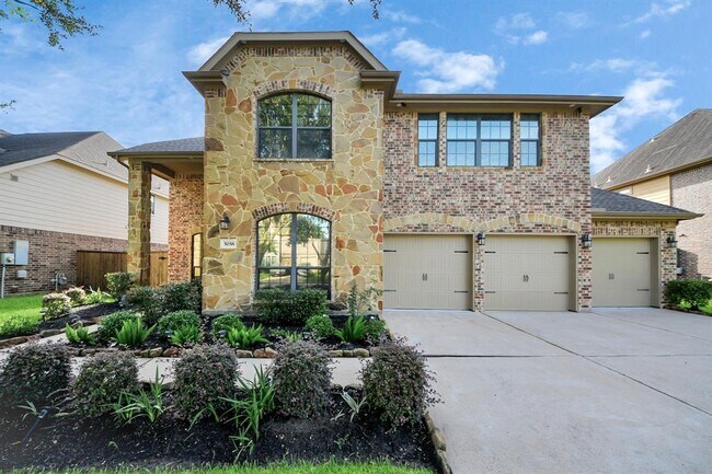 5038 Gold Haven Dr