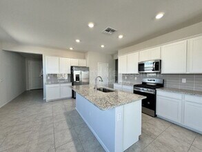 35300 La Paz St in Maricopa, AZ - Building Photo - Building Photo