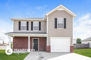 675 Holland Ridge Dr in La Vergne, TN - Building Photo