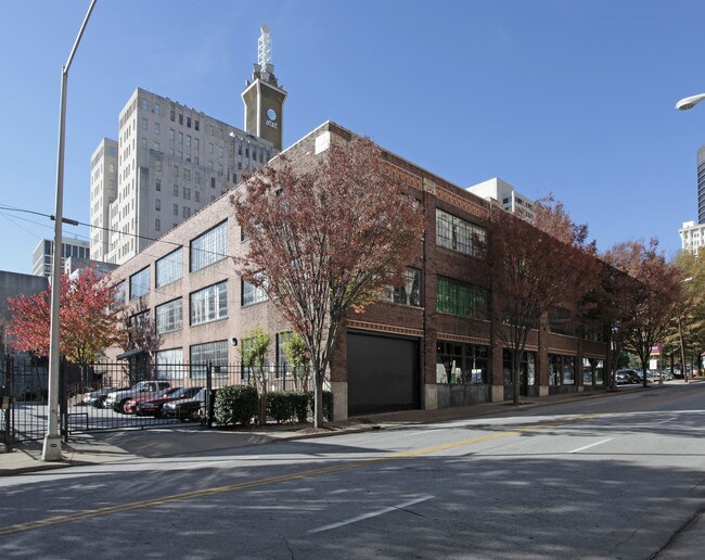 Freeman Ford Lofts in Atlanta, GA - Foto de edificio - Building Photo