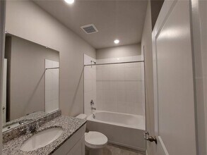 34609 Telluride Ln in Zephyrhills, FL - Building Photo - Building Photo
