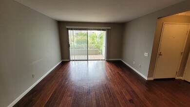 12283 Carmel Vista Rd in San Diego, CA - Building Photo - Building Photo