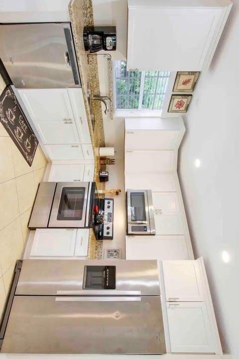 property at 19185 SE Homewood Ave