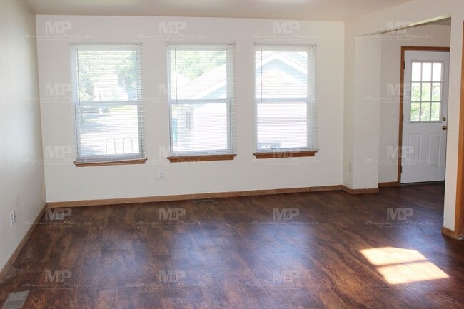 622 S Loomis Ave in Fort Collins, CO - Building Photo - Building Photo