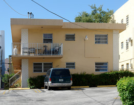 1520 NW 3rd St Apartments