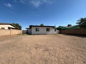 1254 W Manhatton Dr in Tempe, AZ - Building Photo - Building Photo