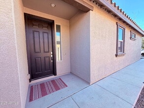 21121 E Via De Olivos in Queen Creek, AZ - Building Photo - Building Photo