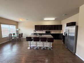 12115 Greywacke Dr in Manor, TX - Building Photo - Building Photo
