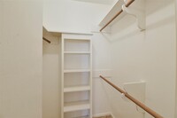 13915 Roundstone Ln photo'