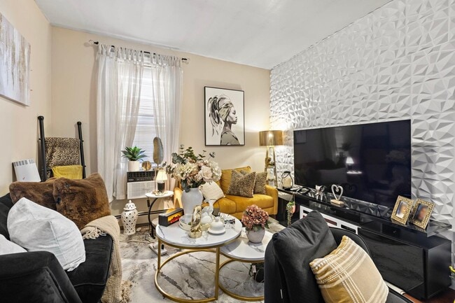 property at 804 27th St