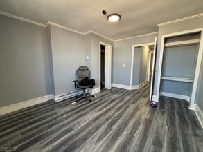 516 E Jersey St in Elizabeth, NJ - Building Photo - Building Photo