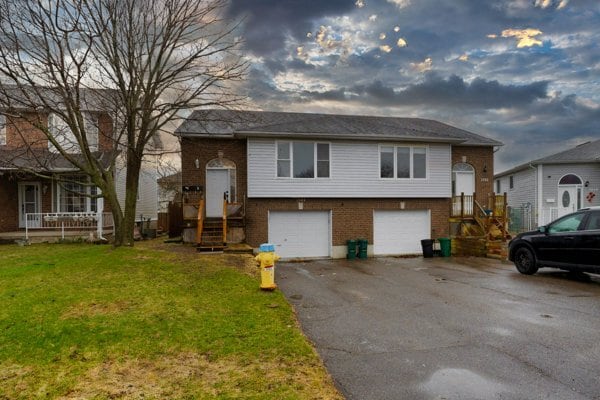 property at 1344 Brackenwood Crescent