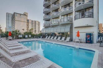 2310 N Ocean Blvd in Myrtle Beach, SC - Building Photo - Building Photo