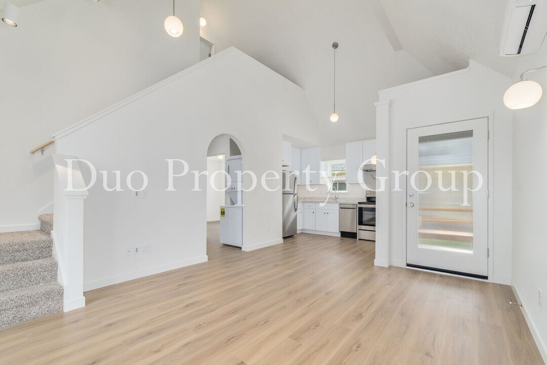 396 E 32nd Ave in Eugene, OR - Building Photo