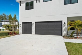 4009 W Euclid Ave in Tampa, FL - Building Photo - Building Photo