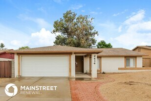 2414 W Redfield Rd in Phoenix, AZ - Building Photo