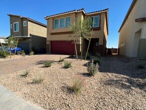 8314 Palladium St in Las Vegas, NV - Building Photo - Building Photo