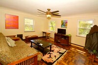 787 Ludlow Ave photo'