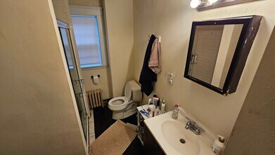 46 Kirkwood Rd, Unit #1 in Boston, MA - Building Photo - Building Photo
