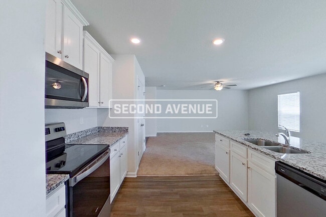 1017 Sease Gdn Ct in Gilbert, SC - Building Photo - Building Photo
