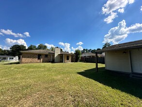 615 Dennis Dr in Martinez, GA - Foto de edificio - Building Photo