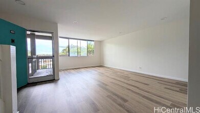 340 Kawaihae St in Honolulu, HI - Building Photo - Building Photo