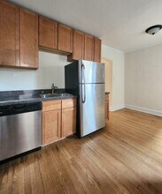 5427 W Montrose Ave in Chicago, IL - Building Photo - Building Photo