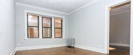 8301 S Paulina St in Chicago, IL - Building Photo - Interior Photo