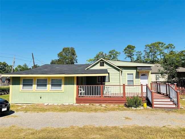 2004 Deats Rd