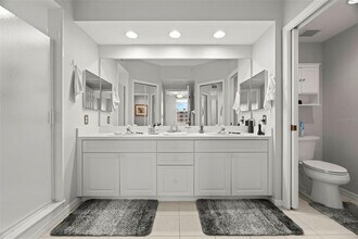 1200 Country Club Dr in Largo, FL - Building Photo - Building Photo