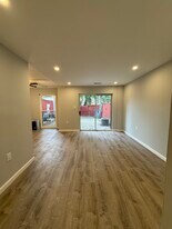 238 Stevenson Sq in Alexandria, VA - Building Photo